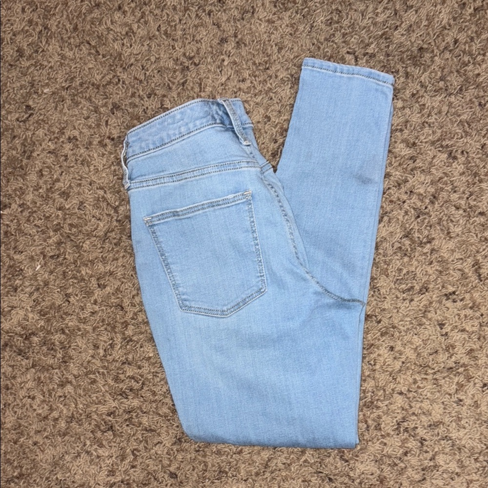 Universal Thread High rise skinny 4/27 Light Blue Women's Jeans